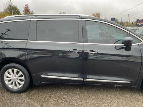 2019 Chrysler Pacifica Touring L