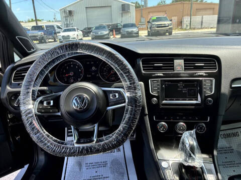 2015 Volkswagen Golf GTI SE