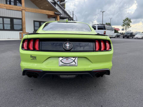 2020 Ford Mustang EcoBoost