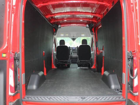 2025 Ford Transit 250