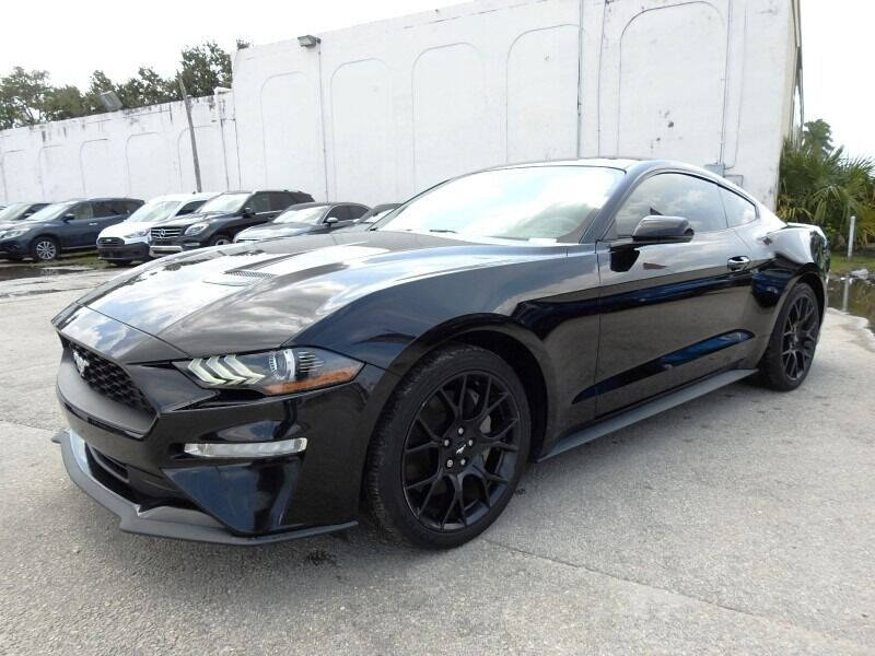 2018 FORD Mustang Coupe - $18,900