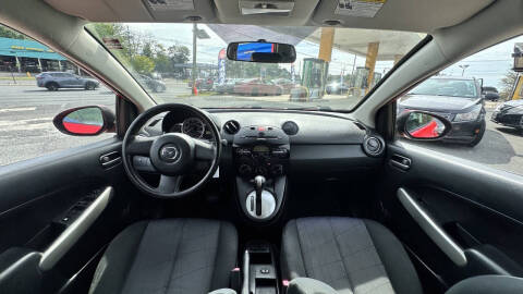 2013 Mazda MAZDA2 Sport