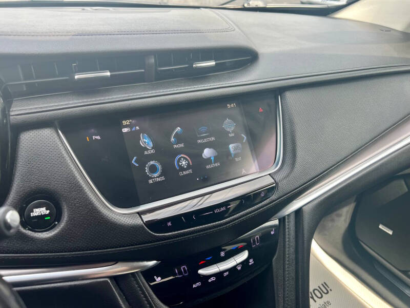 2018 Cadillac XT5 Luxury