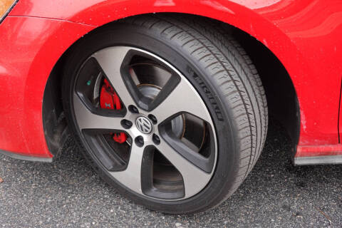 2016 Volkswagen Golf GTI S