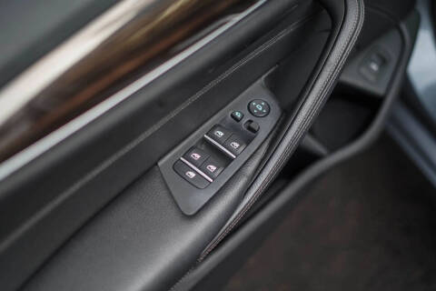 2018 BMW 5 Series 540i