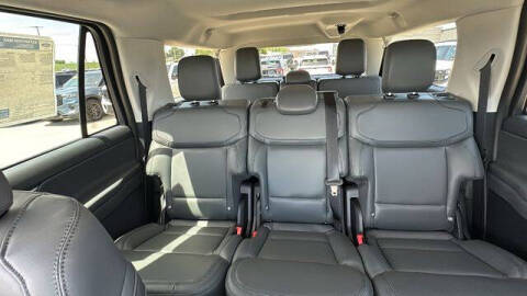 2026 Ford Expedition MAX Active
