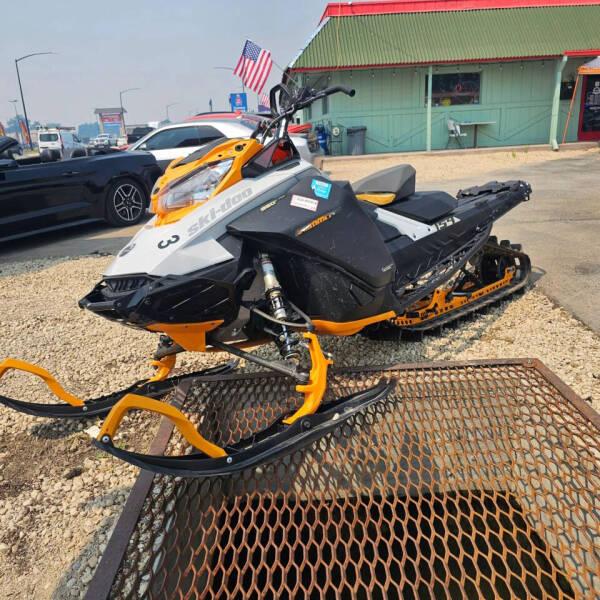 2022 Ski-Doo Summit SP E-TEC 850 154