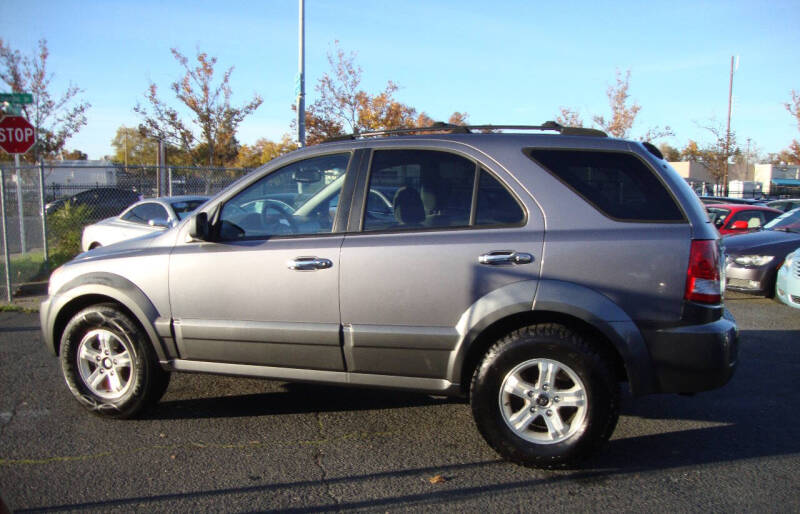 2004 Kia Sorento LX
