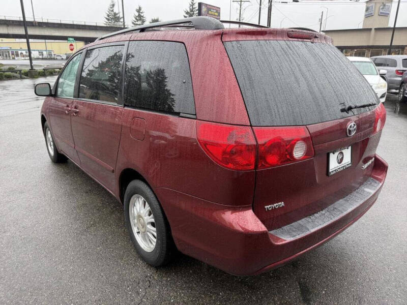 2006 Toyota Sienna
