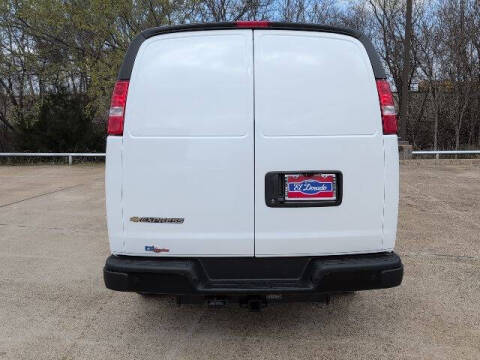 2026 Chevrolet Express 2500