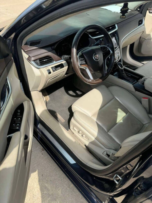 2015 Cadillac XTS Pro Coachbuilder-Limo