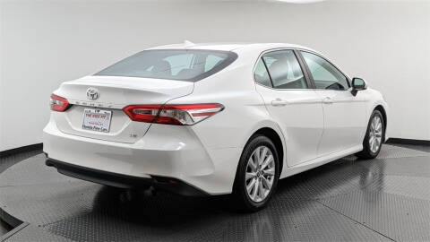 2020 Toyota Camry LE