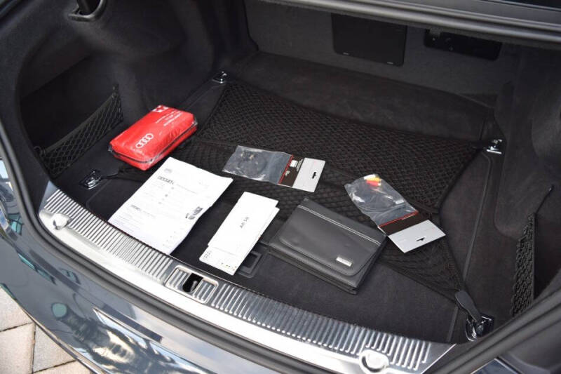 2015 Audi S8 4.0T quattro