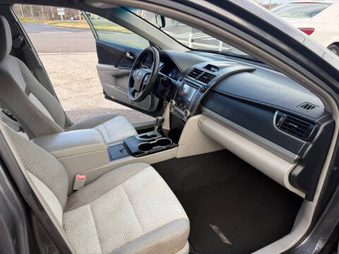 2013 Toyota Camry LE