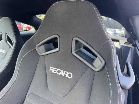 2022 Ford Mustang Mach 1