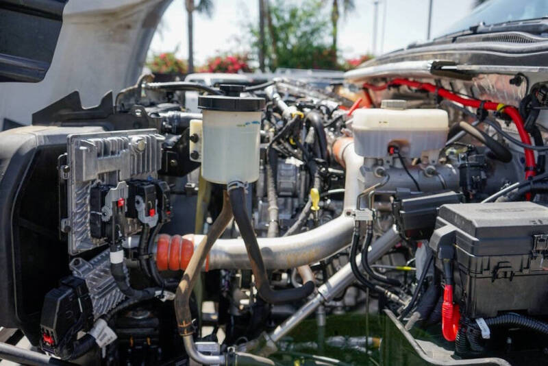 2022 Chevrolet Silverado 5500HD