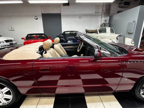 2004 Ford Thunderbird Deluxe