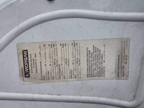 2009 Freightliner M2 106