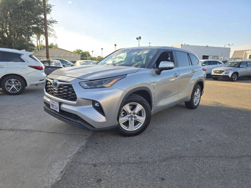 2023 Toyota Highlander Hybrid LE