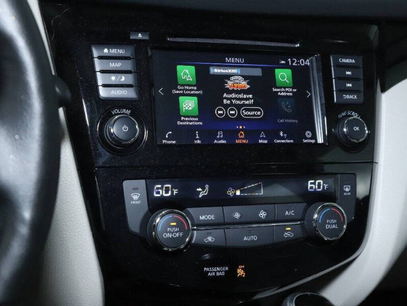 2022 Nissan Rogue Sport SL