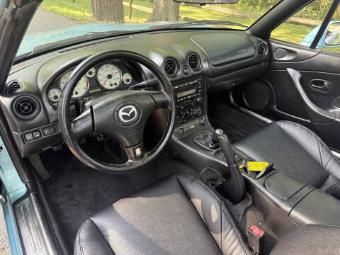 2001 Mazda MX-5 Miata