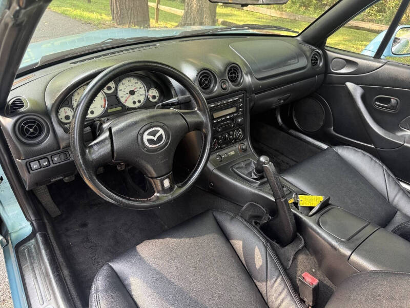 2001 Mazda MX-5 Miata