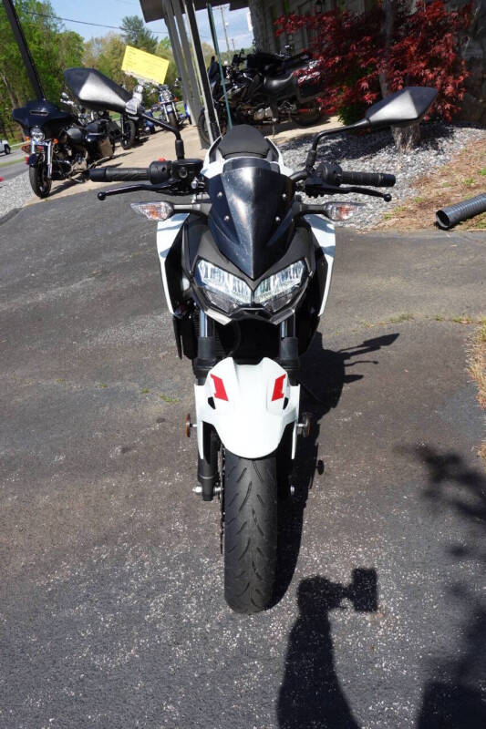 2023 Kawasaki Z400 ABS