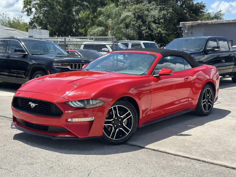 2020 Ford Mustang EcoBoost Premium's photo