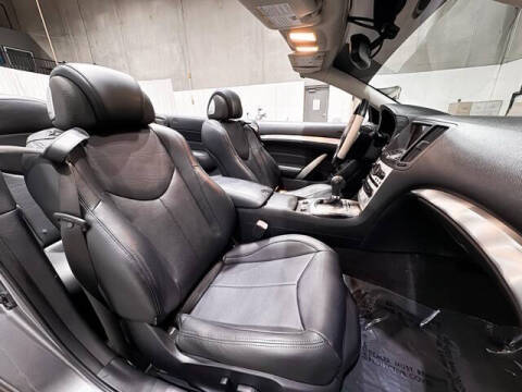 2015 Infiniti Q60 Convertible