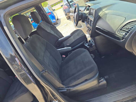 2018 Dodge Grand Caravan SE Plus