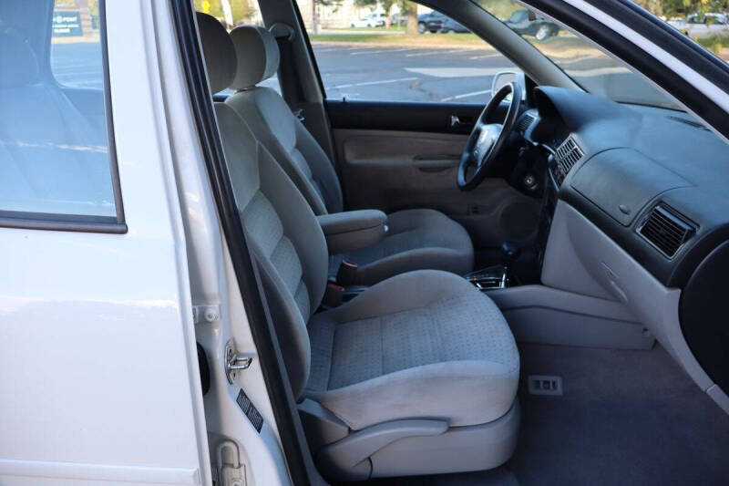 2000 Volkswagen Golf GLS