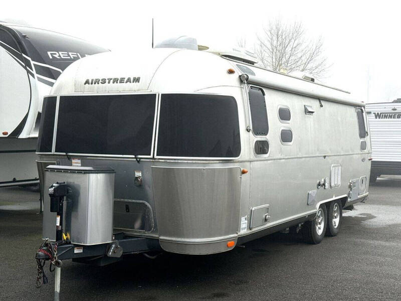 2016 Airstream Flying Cloud