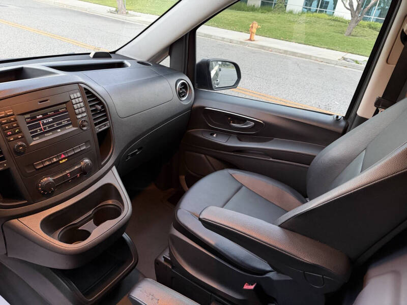 2016 Mercedes-Benz Metris Cargo