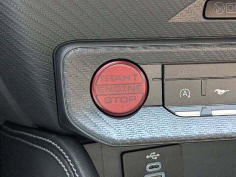 2025 Ford Mustang EcoBoost Premium