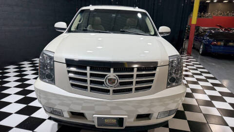 2013 Cadillac Escalade Luxury