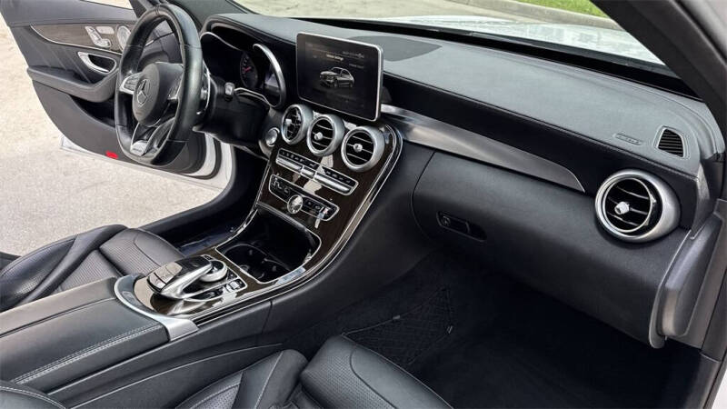 2017 Mercedes-Benz C-Class AMG C 63