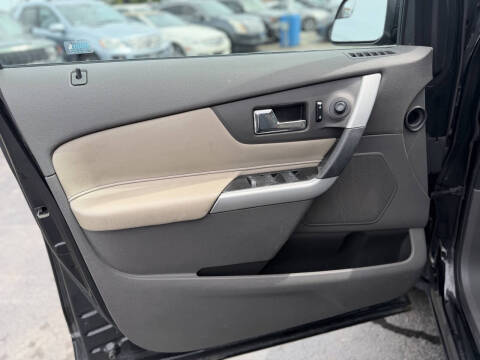 2013 Ford Edge SE