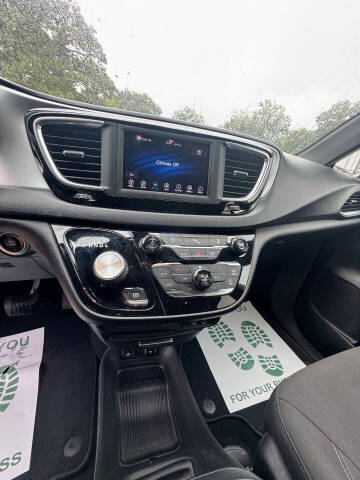 2019 Chrysler Pacifica Touring Plus