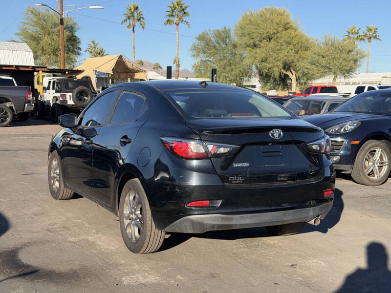 2019 Toyota Yaris LE