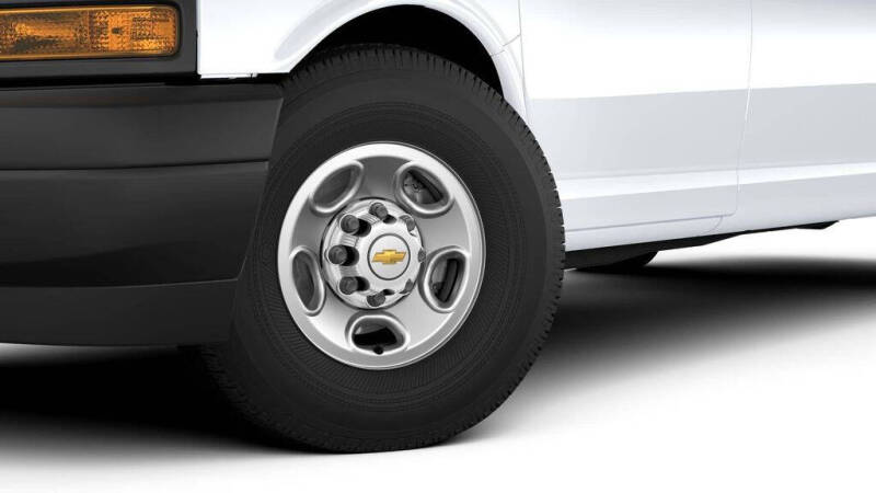 2026 Chevrolet Express LS 3500