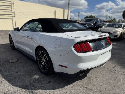 2017 Ford Mustang EcoBoost Premium