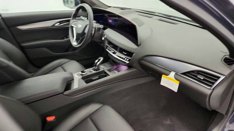 2025 Cadillac CT5 Premium Luxury