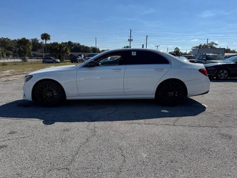 2017 Mercedes-Benz E-Class E 300 4MATIC
