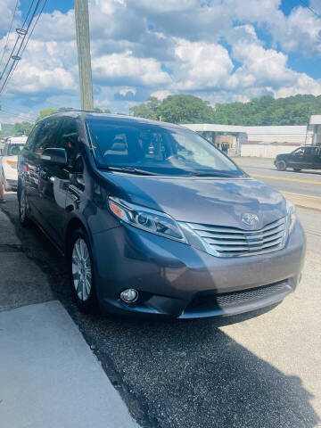 2015 Toyota Sienna for sale at Knox Bridge Hwy Auto Sales in Canton GA