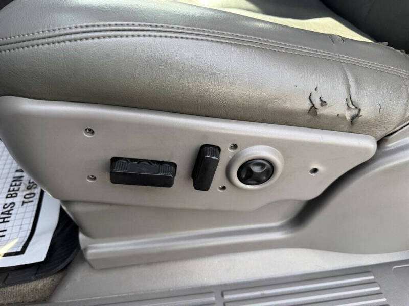 2005 GMC Yukon XL Denali