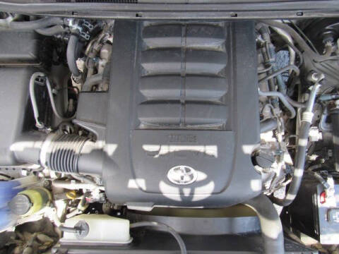 2013 Toyota Sequoia SR5