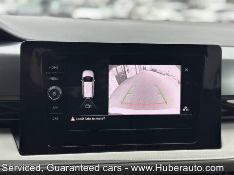 2025 Volkswagen Taos S 4Motion