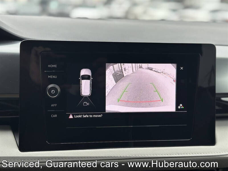 2025 Volkswagen Taos S 4Motion