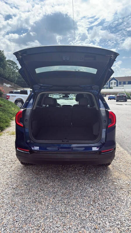 2022 GMC Terrain SLT