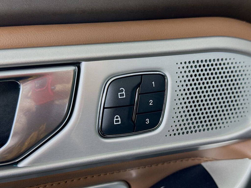 2021 Ford Explorer King Ranch